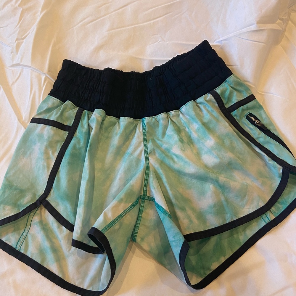 Lulu shorts
